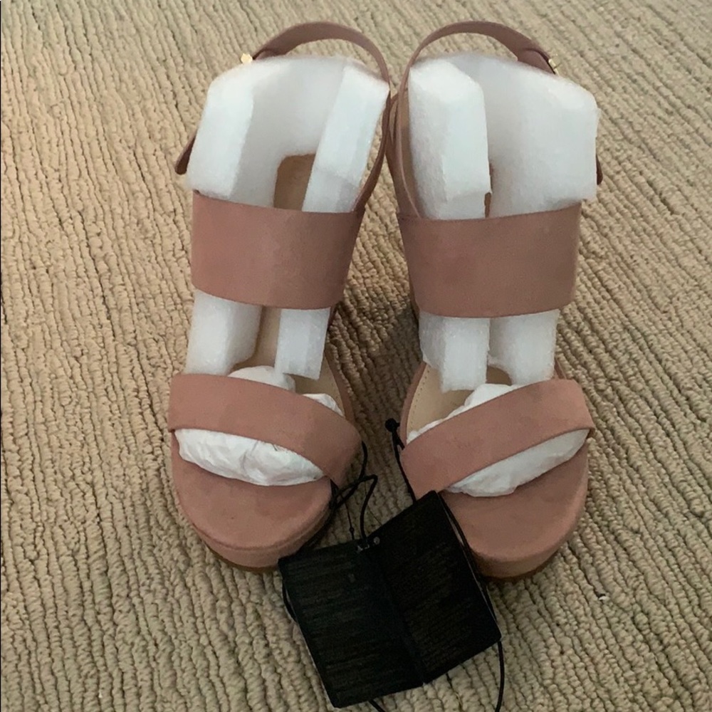 Forever 21 blush, faux suede, wedges